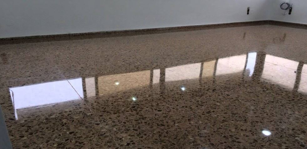 Pulido de terrazo profesional en Jerez de la Frontera